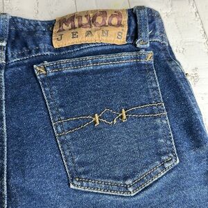Y2K vintage mud jeans size 1. 24” waist denim jean shorts extreme stretch
